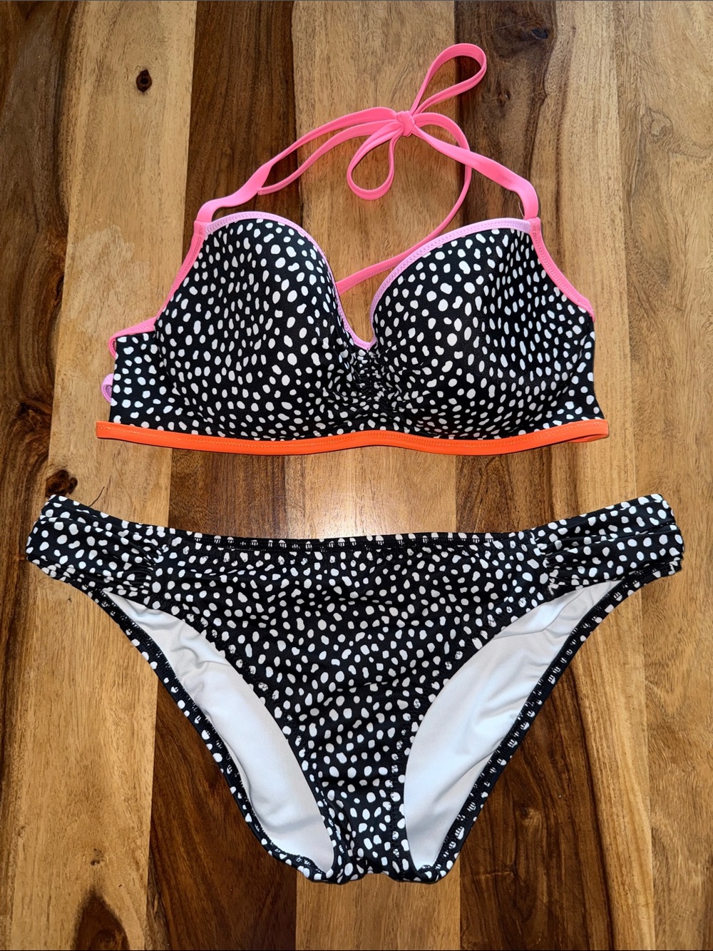 Victoria’s Secret Getaway Polka Dot Bikini Set